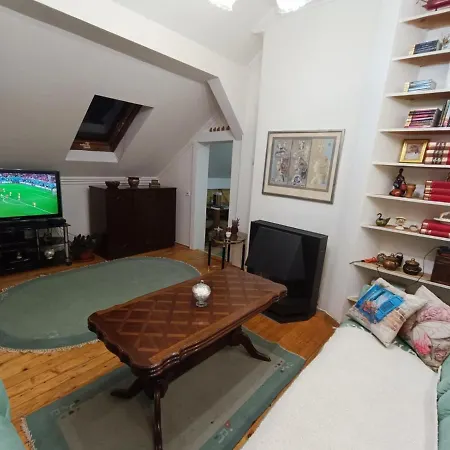 דירה Ferhadija Saraj *